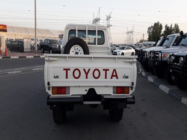 2012 Toyota Land Cruiser