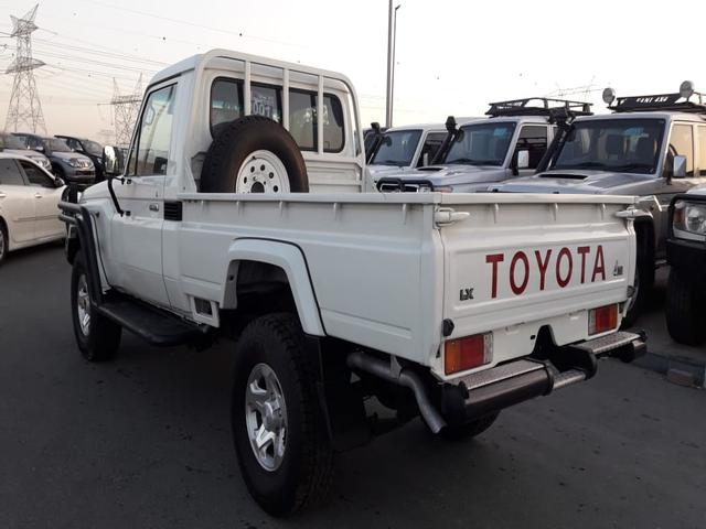 2012 Toyota Land Cruiser