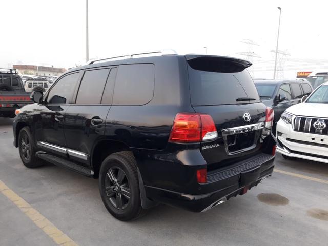 2014 Toyota Land Cruiser