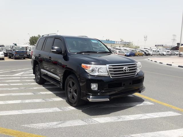 2014 Toyota Land Cruiser