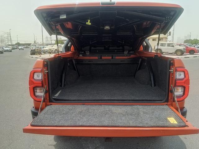 2018 Toyota HILUX ROGUE