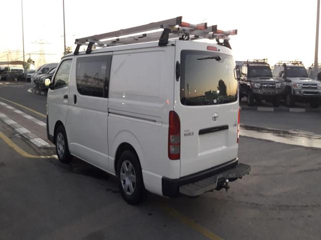 2013 Toyota Hiace