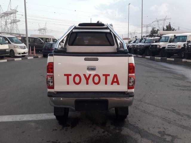 2013 Toyota Hilux