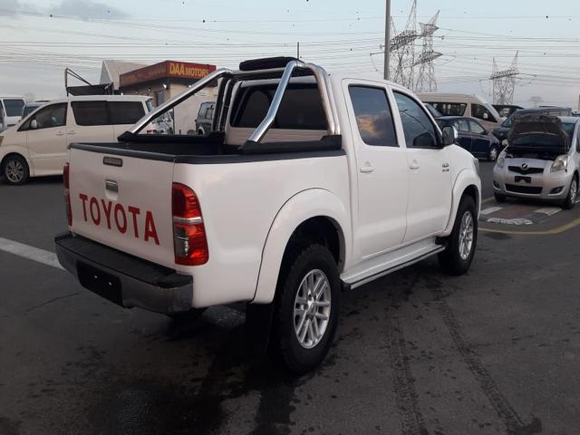 2013 Toyota Hilux