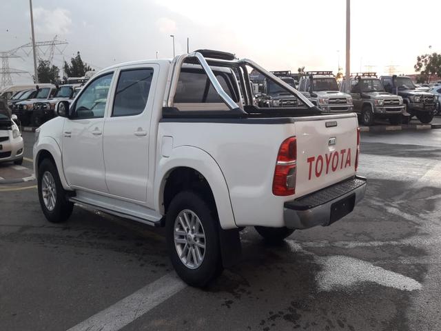 2013 Toyota Hilux