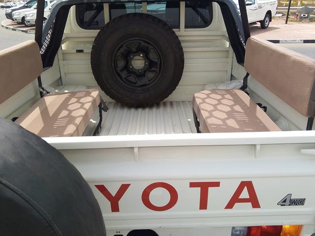 2013 Toyota LAND CRUISER D/CAB 79 SERIES