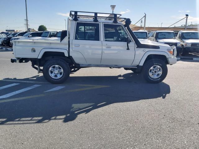 2020 Toyota LAND CRUISER DOUBLE CAB