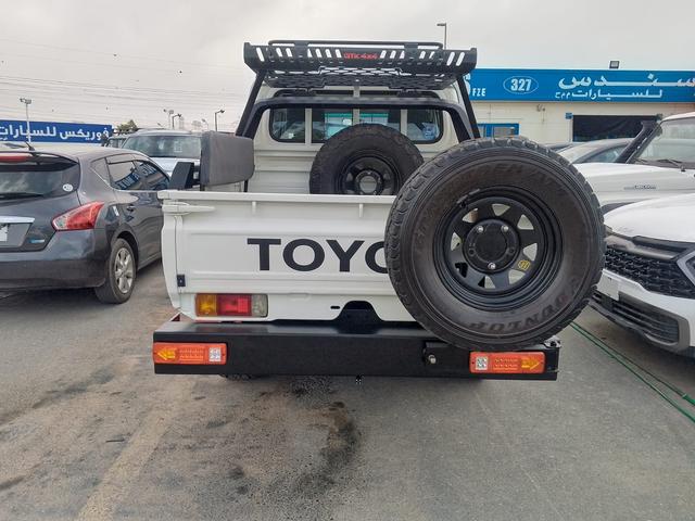 2015 Toyota LAND CRUISER D/CAB 79 SERIES