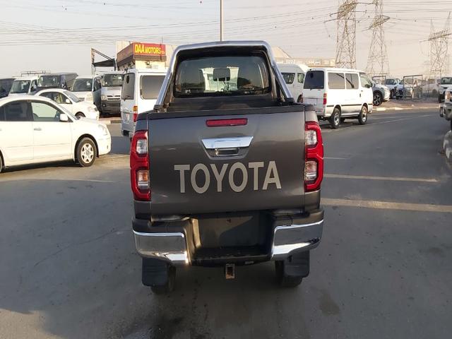 2017 Toyota Hilux revo