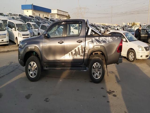 2017 Toyota Hilux revo