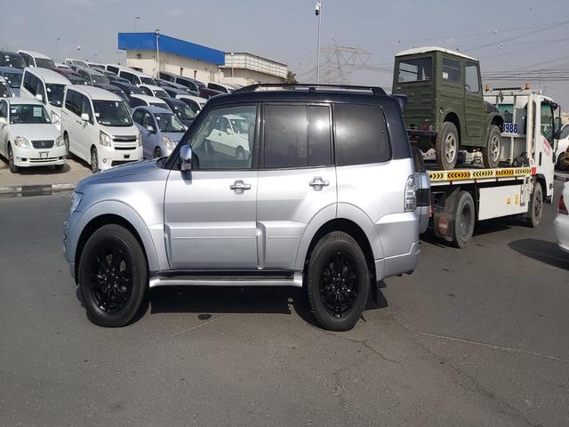 2016 Mitsubishi Pajero Sports