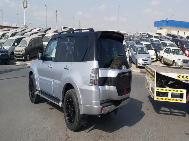 2016 Mitsubishi Pajero Sports