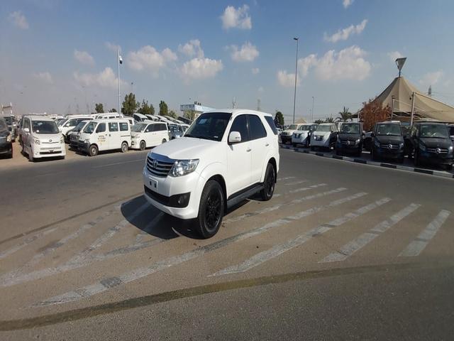 2014 Toyota Fortuner