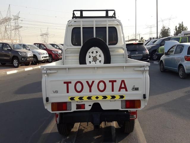 2013 Toyota Land Cruiser