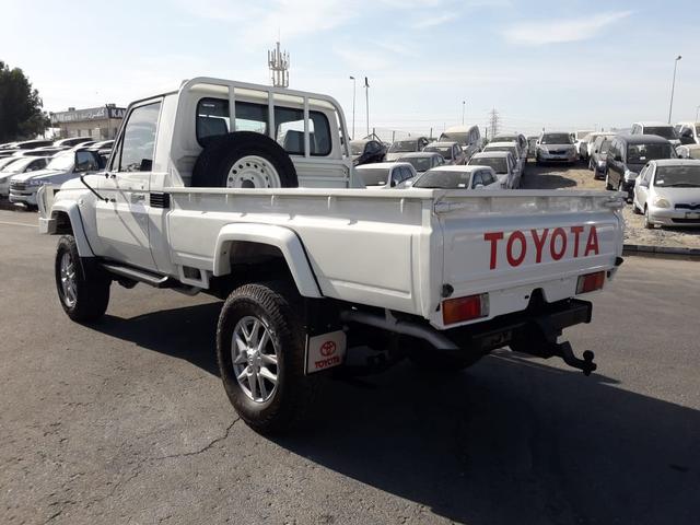 2014 Toyota Land Cruiser