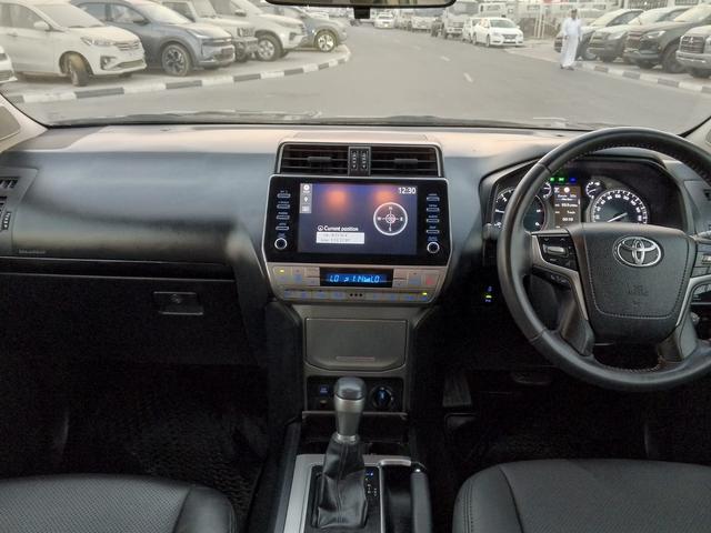 2021 Toyota LAND CRUISER PRADO