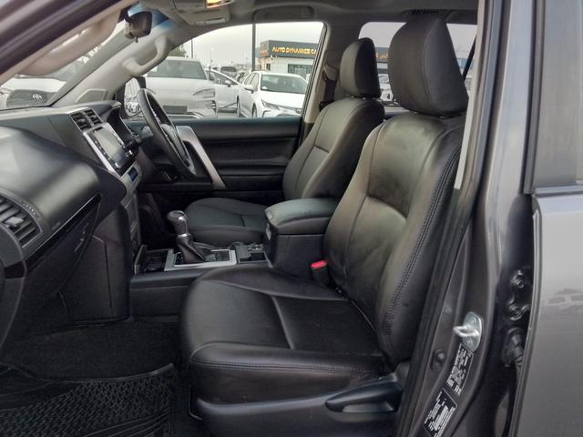 2021 Toyota LAND CRUISER PRADO
