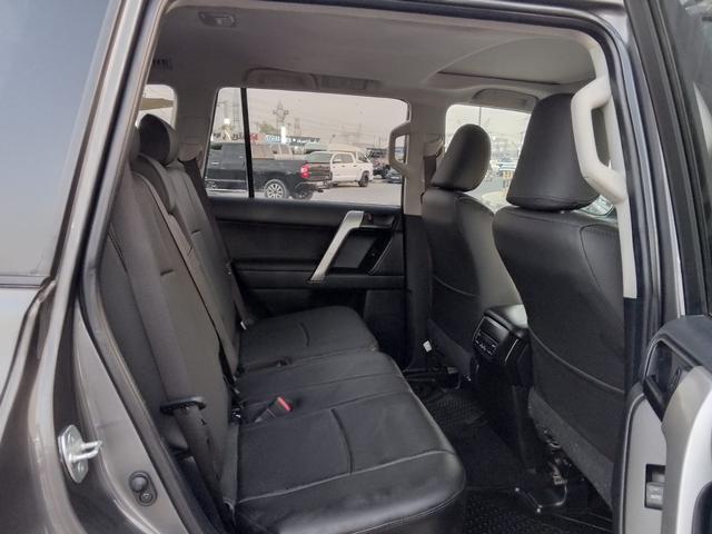 2021 Toyota LAND CRUISER PRADO
