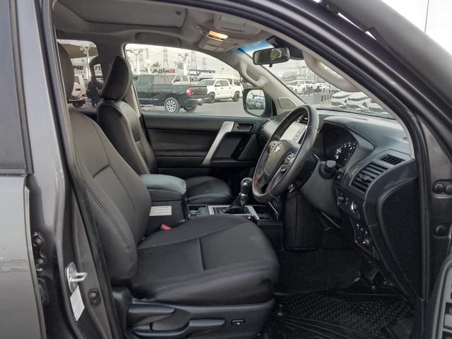 2021 Toyota LAND CRUISER PRADO