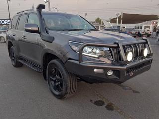 2021 Toyota LAND CRUISER PRADO