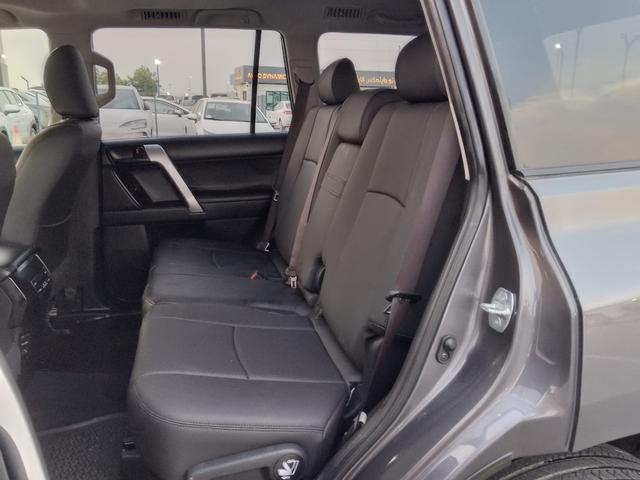2021 Toyota LAND CRUISER PRADO