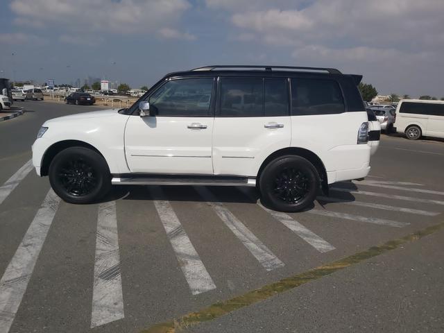 2020 Mitsubishi Pajero Sports