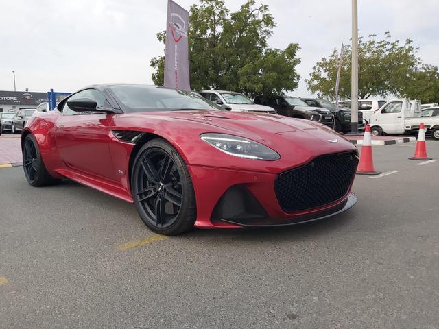 2018 Aston Martin DBS