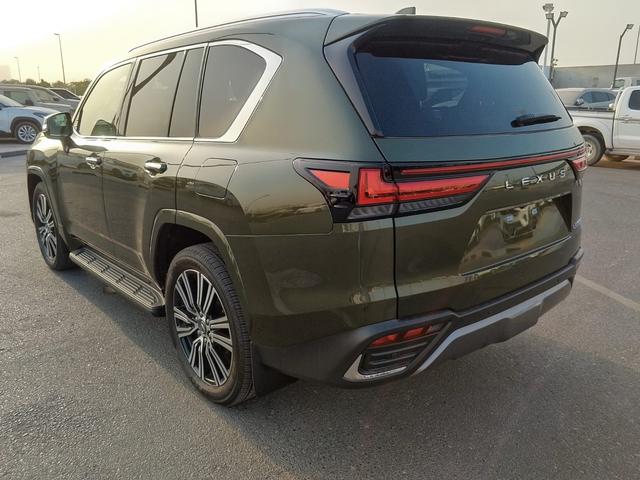 2025 Lexus LX500d